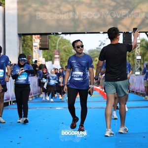 Race photo from BOGORUN 2026