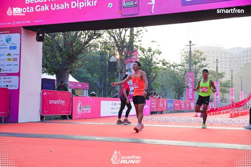 Race photo from Smartfren Run 2025 