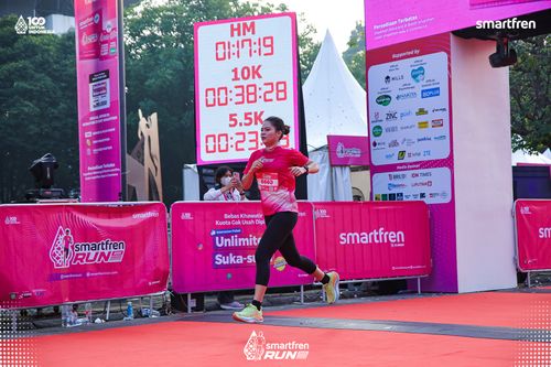 Race photo from Smartfren Run 2025 