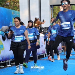 Race photo from BOGORUN 2026