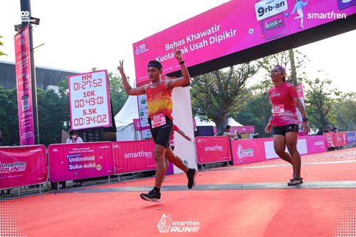 Race photo from Smartfren Run 2025 