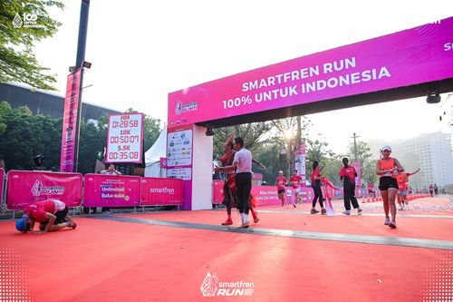 Race photo from Smartfren Run 2025 