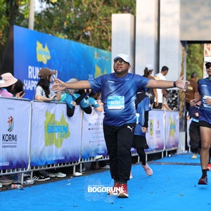 Race photo from BOGORUN 2026