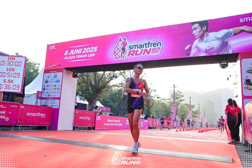 Race photo from Smartfren Run 2025 