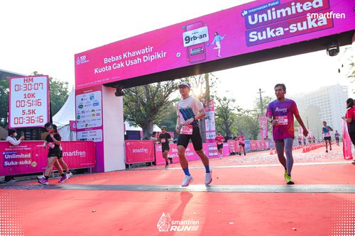 Race photo from Smartfren Run 2025 