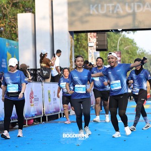 Race photo from BOGORUN 2026