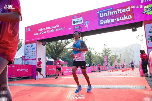 Race photo from Smartfren Run 2025 