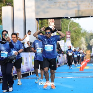 Race photo from BOGORUN 2026