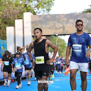 Race photo from BOGORUN 2026