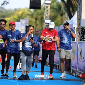 Race photo from BOGORUN 2026