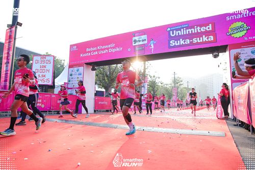 Race photo from Smartfren Run 2025 