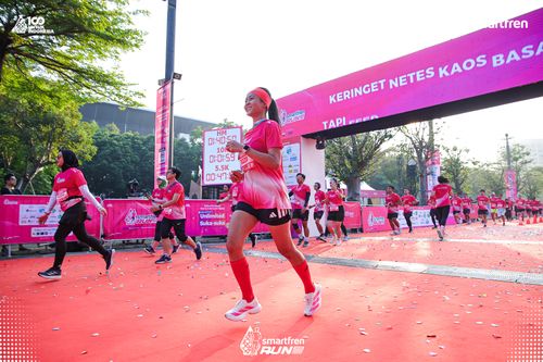 Race photo from Smartfren Run 2025 