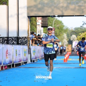 Race photo from BOGORUN 2026