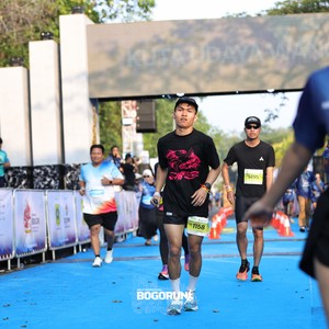 Race photo from BOGORUN 2026