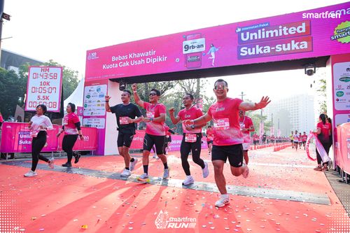 Race photo from Smartfren Run 2025 