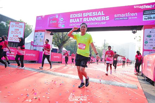 Race photo from Smartfren Run 2025 