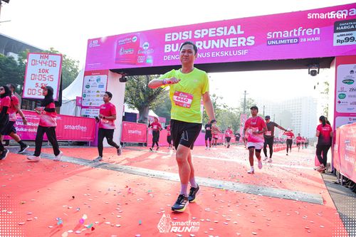 Race photo from Smartfren Run 2025 