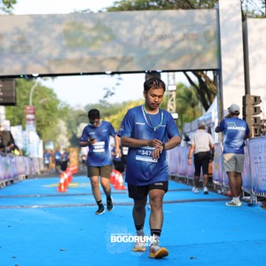 Race photo from BOGORUN 2026