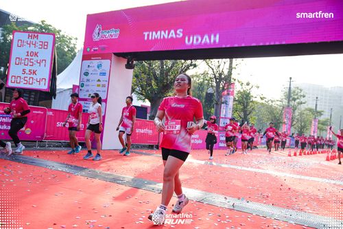 Race photo from Smartfren Run 2025 