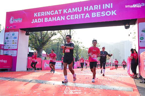 Race photo from Smartfren Run 2025 