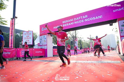 Race photo from Smartfren Run 2025 