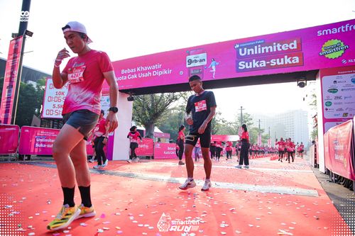 Race photo from Smartfren Run 2025 