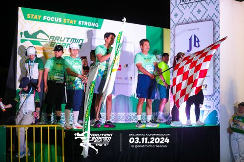 Race photo from Arutmin Borneo Run 2024