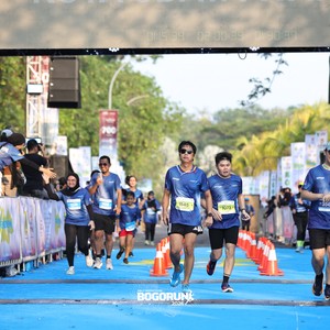 Race photo from BOGORUN 2026