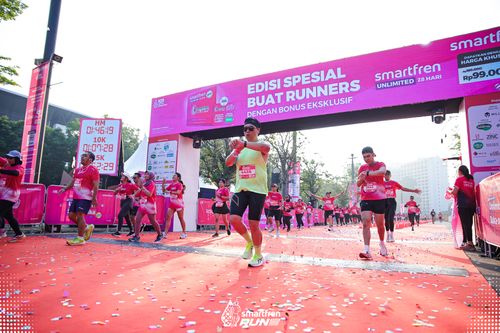 Race photo from Smartfren Run 2025 