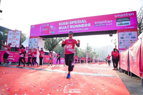 Race photo from Smartfren Run 2025 