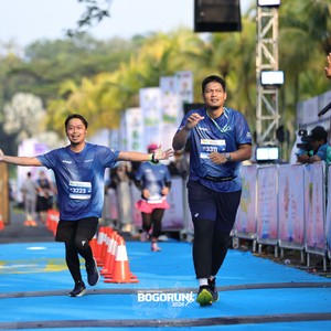 Race photo from BOGORUN 2026