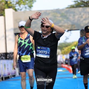 Race photo from BOGORUN 2026