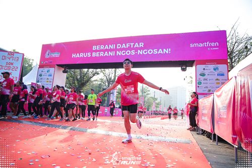 Race photo from Smartfren Run 2025 