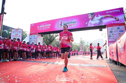 Race photo from Smartfren Run 2025 