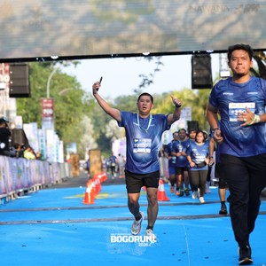 Race photo from BOGORUN 2026