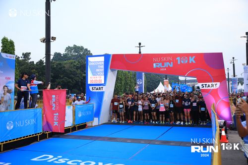 Race photo from Nu Skin Run 10K