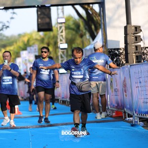 Race photo from BOGORUN 2026