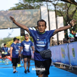 Race photo from BOGORUN 2026