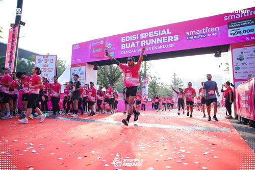 Race photo from Smartfren Run 2025 