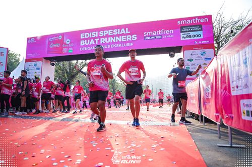 Race photo from Smartfren Run 2025 