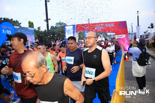 Race photo from Nu Skin Run 10K