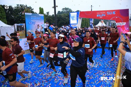 Race photo from Nu Skin Run 10K