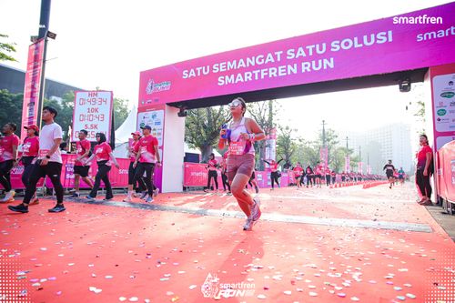 Race photo from Smartfren Run 2025 