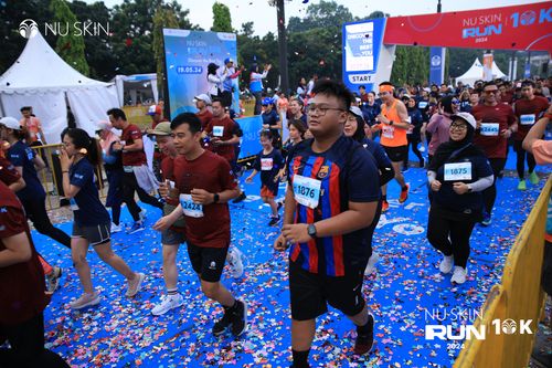 Race photo from Nu Skin Run 10K