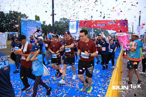 Race photo from Nu Skin Run 10K