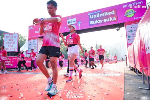 Race photo from Smartfren Run 2025 