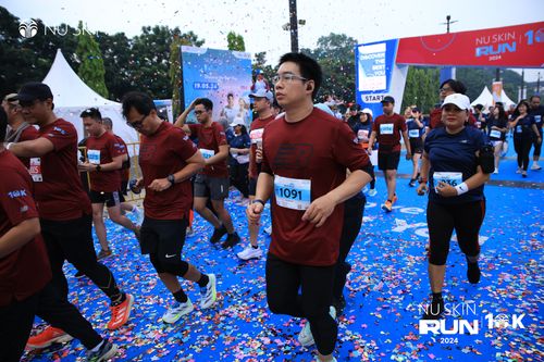 Race photo from Nu Skin Run 10K