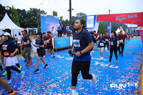 Race photo from Nu Skin Run 10K
