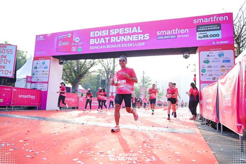 Race photo from Smartfren Run 2025 