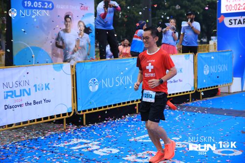 Race photo from Nu Skin Run 10K
